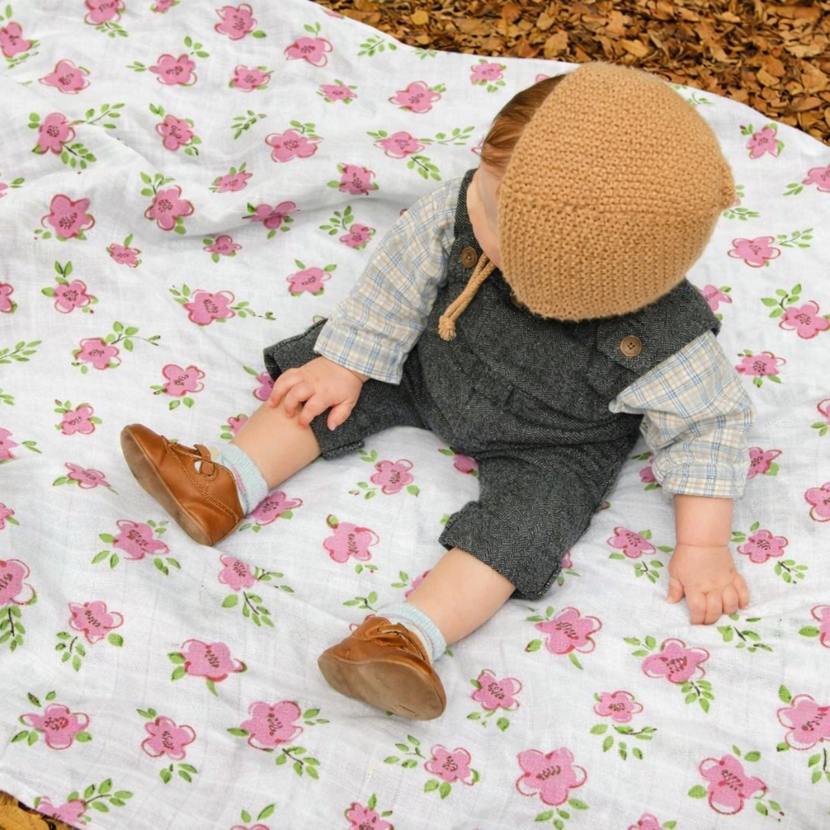 100% COTTON PRINTING  MUSLIN BABY SWADDLE BLANKET – ULTRA SOFT DOUBLE GAUZE, 47” X 47”