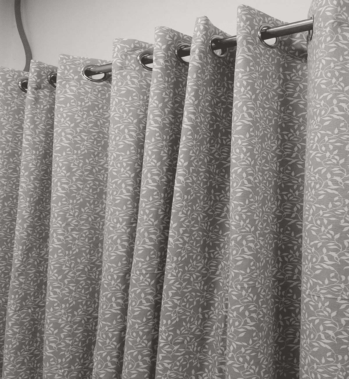 100% COTTON GREY PRINT DOOR CURTAINS - 4 * 7 FEET